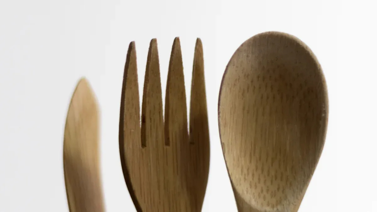 Top Benefits of Eco-Friendly Tableware for Everyday Living