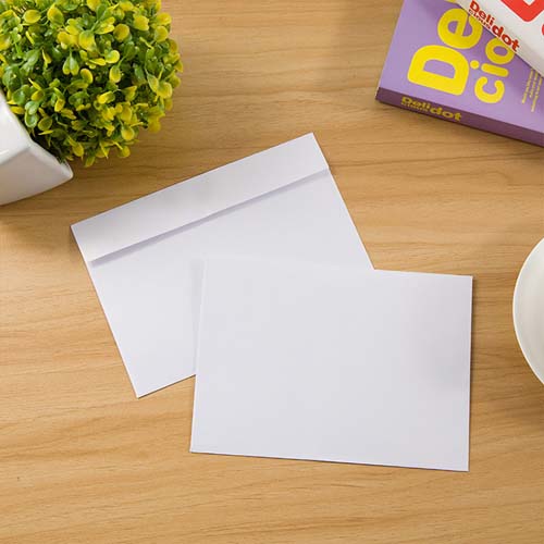 White Kraft Self-Seal Envelope